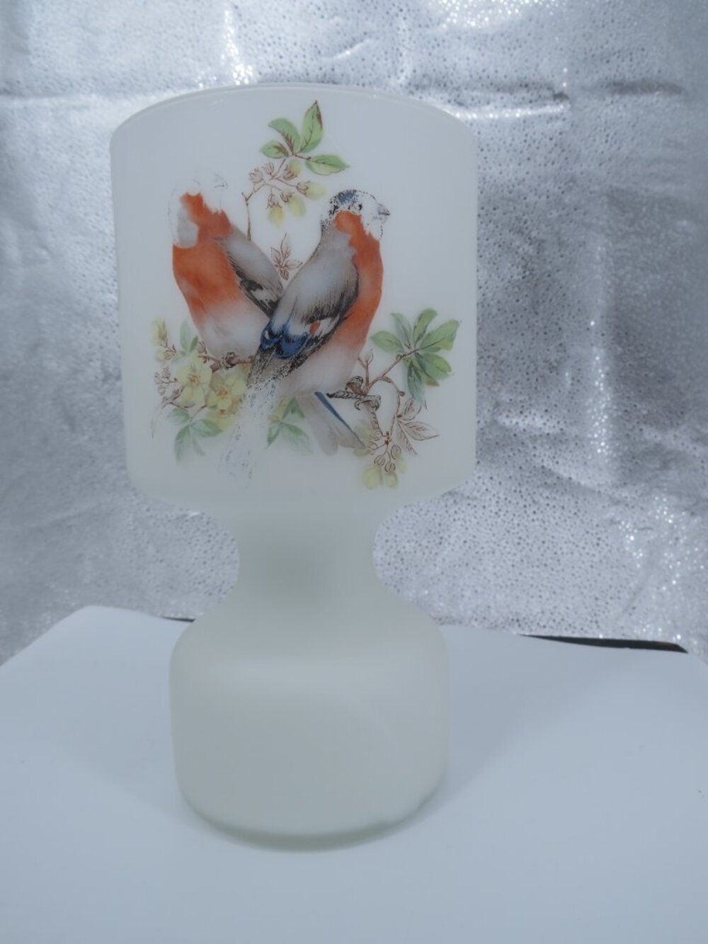 vintage frosted milk glass bird vase white orange blue pedestal base 7 x 4.5 in